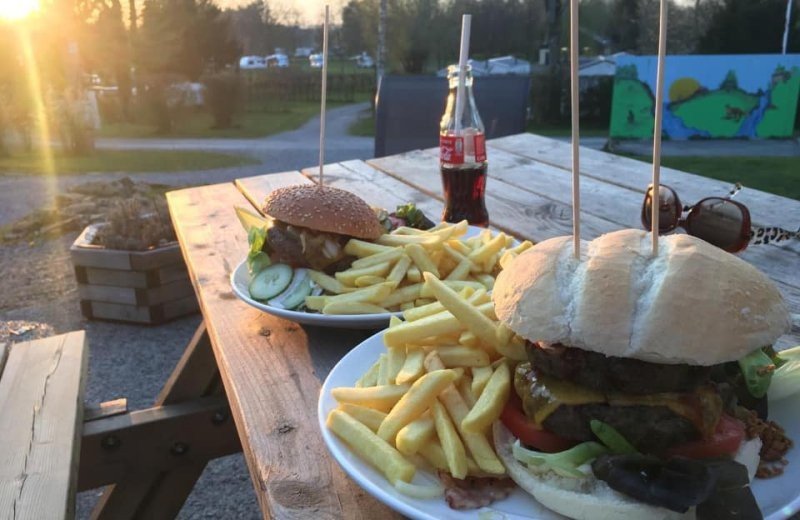 Baroness menu hamburger